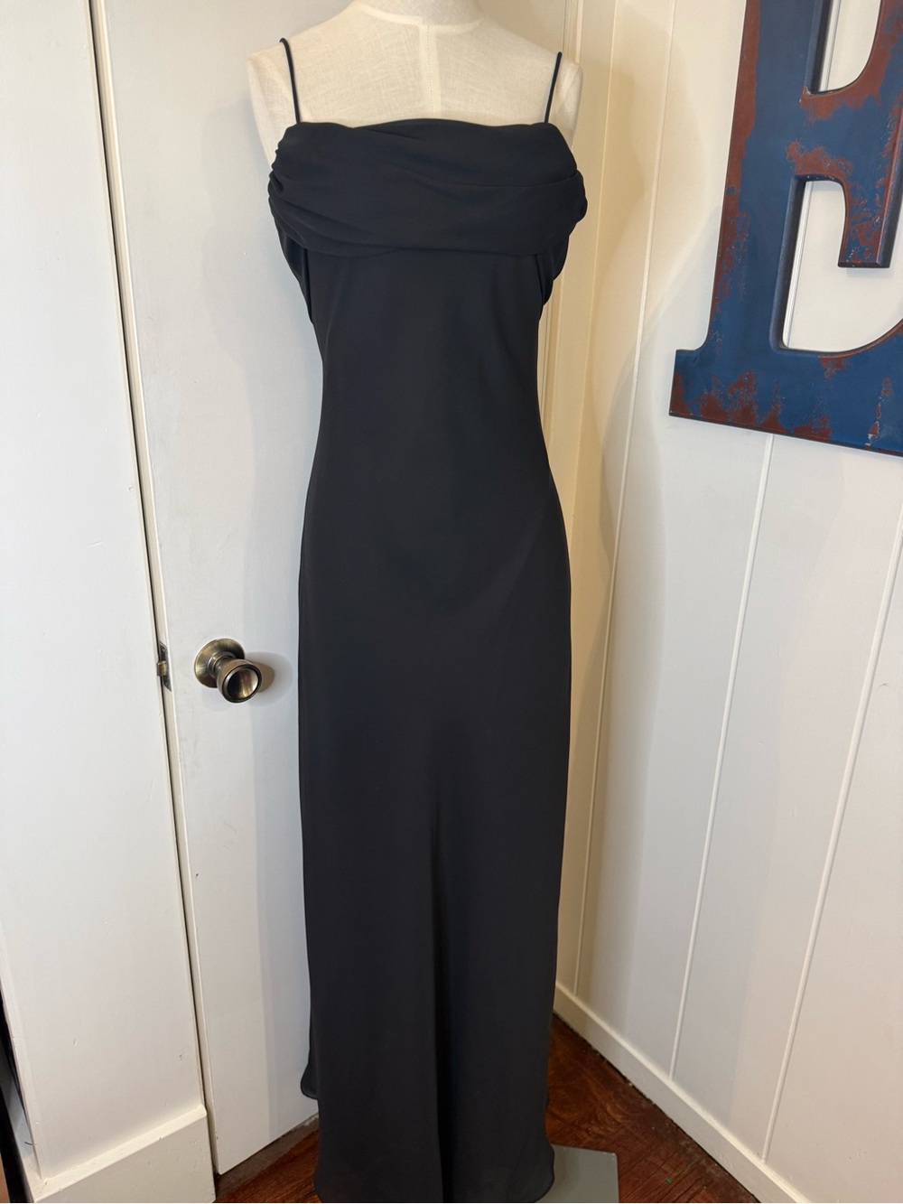 Betsy & Adam Black Strapless Maxi Evening Gown Sz 4
